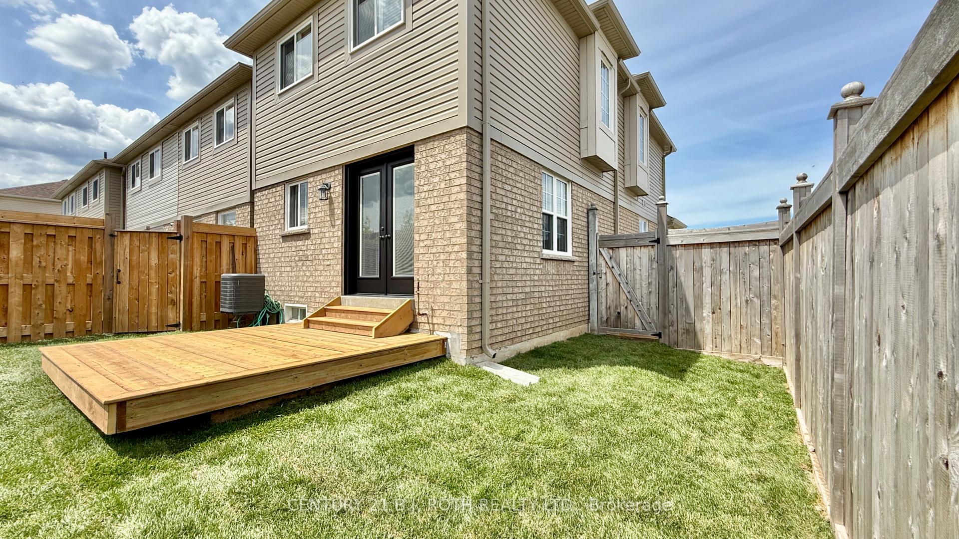 Photo 29 of 114 Majesty Boulevard, Barrie, Innis-Shore — HOMEH