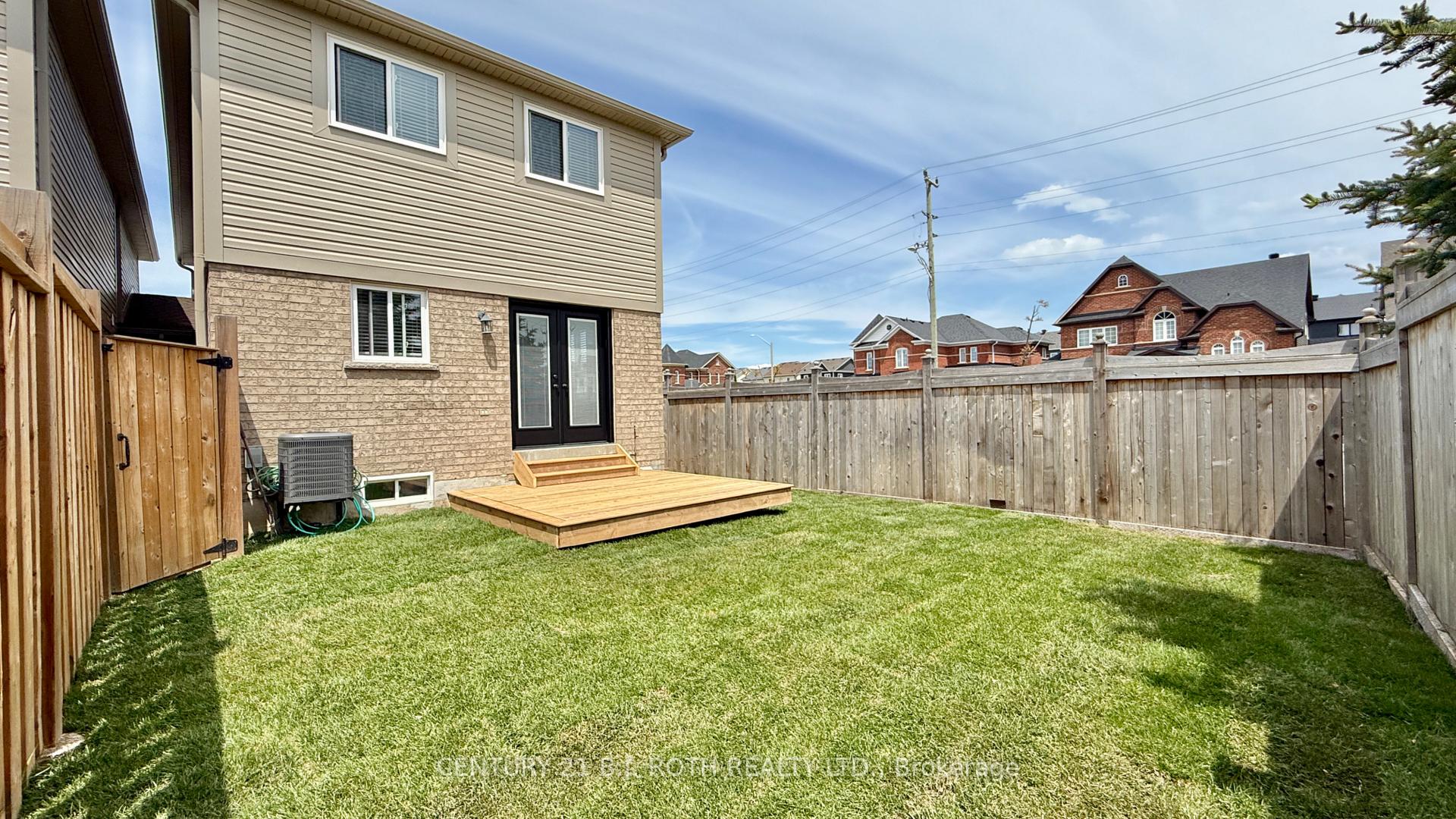 Photo 32 of 114 Majesty Boulevard, Barrie, Innis-Shore — HOMEH