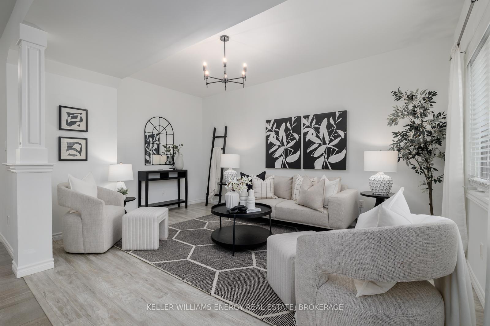 Photo 11 of 38 Thomas Bird Street, Clarington, Bowmanville — HOMEH