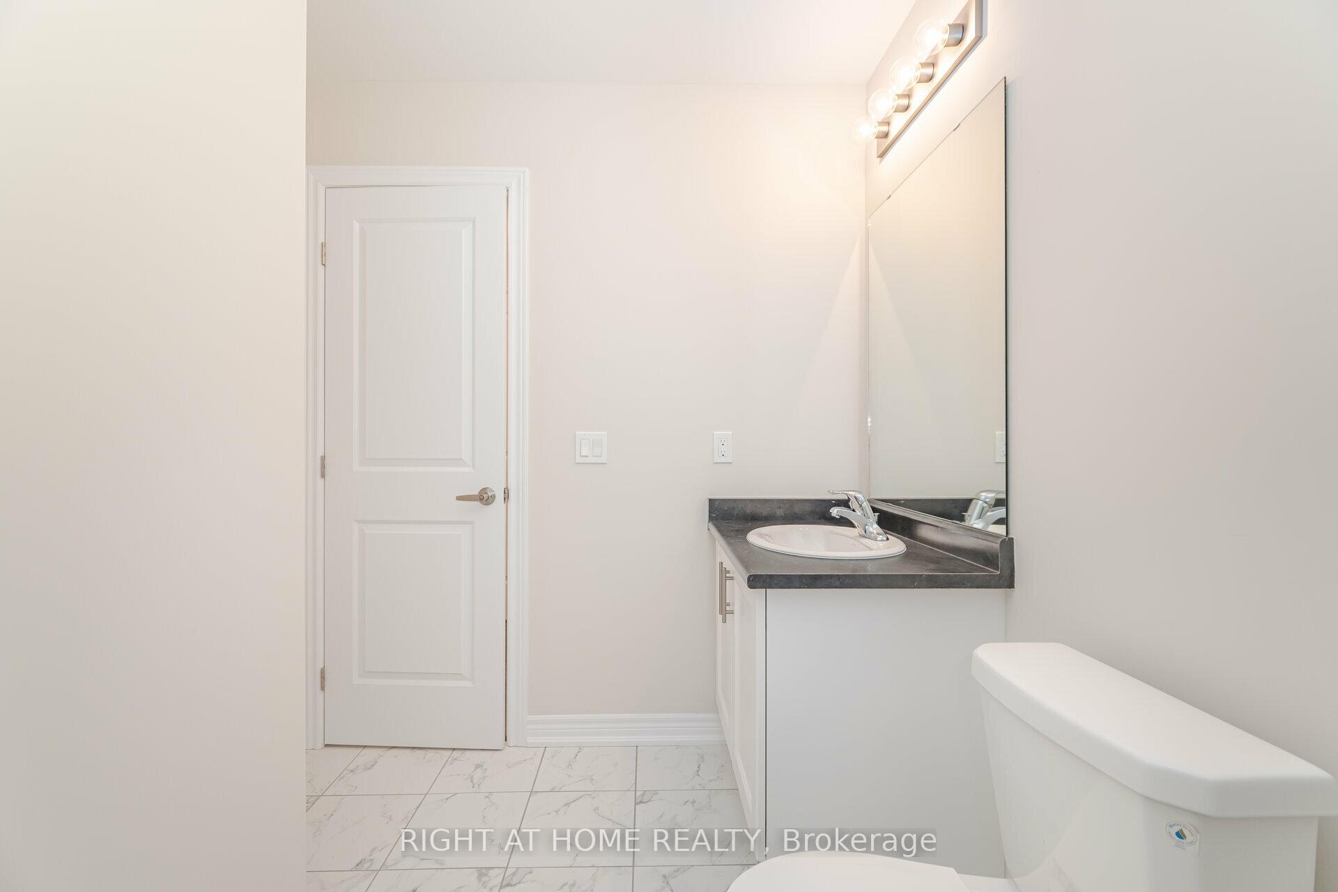 Photo 34 of Unit 44, 19 Picardy Drive, Hamilton, Stoney Creek Mountain — HOMEH