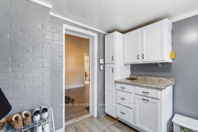 Photo 13 of 220 Moira Street, Belleville, Belleville Ward — HOMEH