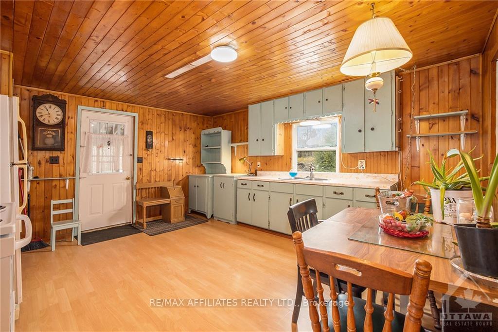 Photo 6 of 3148 Long Lake Road, Frontenac, Frontenac Centre — HOMEH