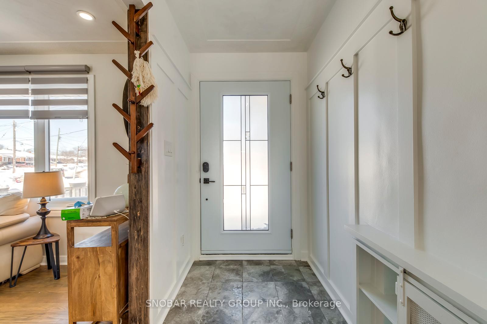 Photo 3 of 99 Winchester Boulevard, Hamilton, Hampton Heights — HOMEH