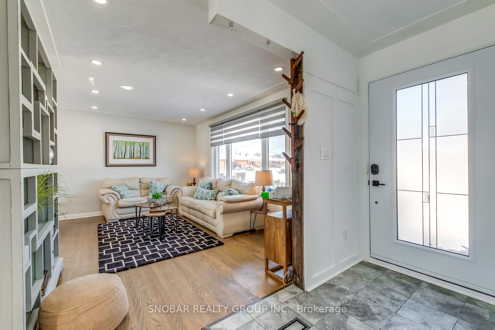 Photo 4 of 99 Winchester Boulevard, Hamilton, Hampton Heights — HOMEH