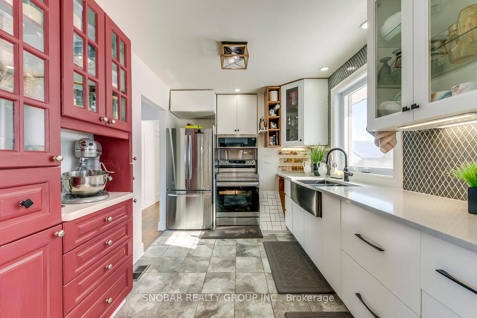 Photo 11 of 99 Winchester Boulevard, Hamilton, Hampton Heights — HOMEH