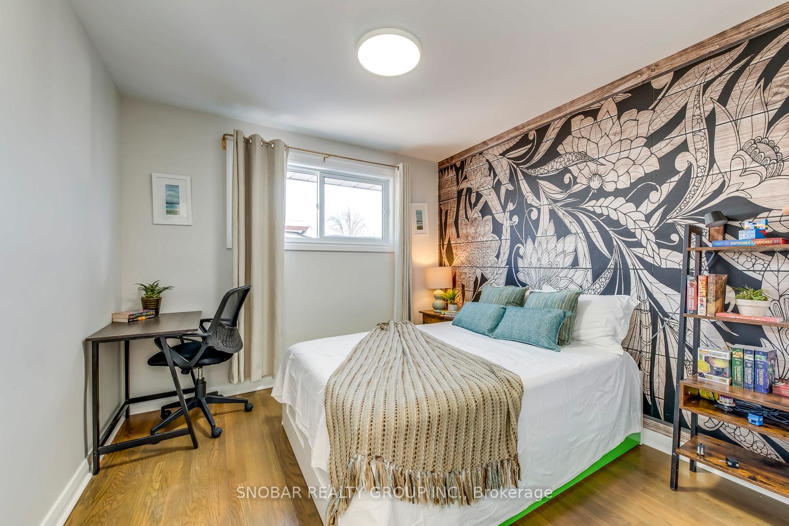 Photo 15 of 99 Winchester Boulevard, Hamilton, Hampton Heights — HOMEH