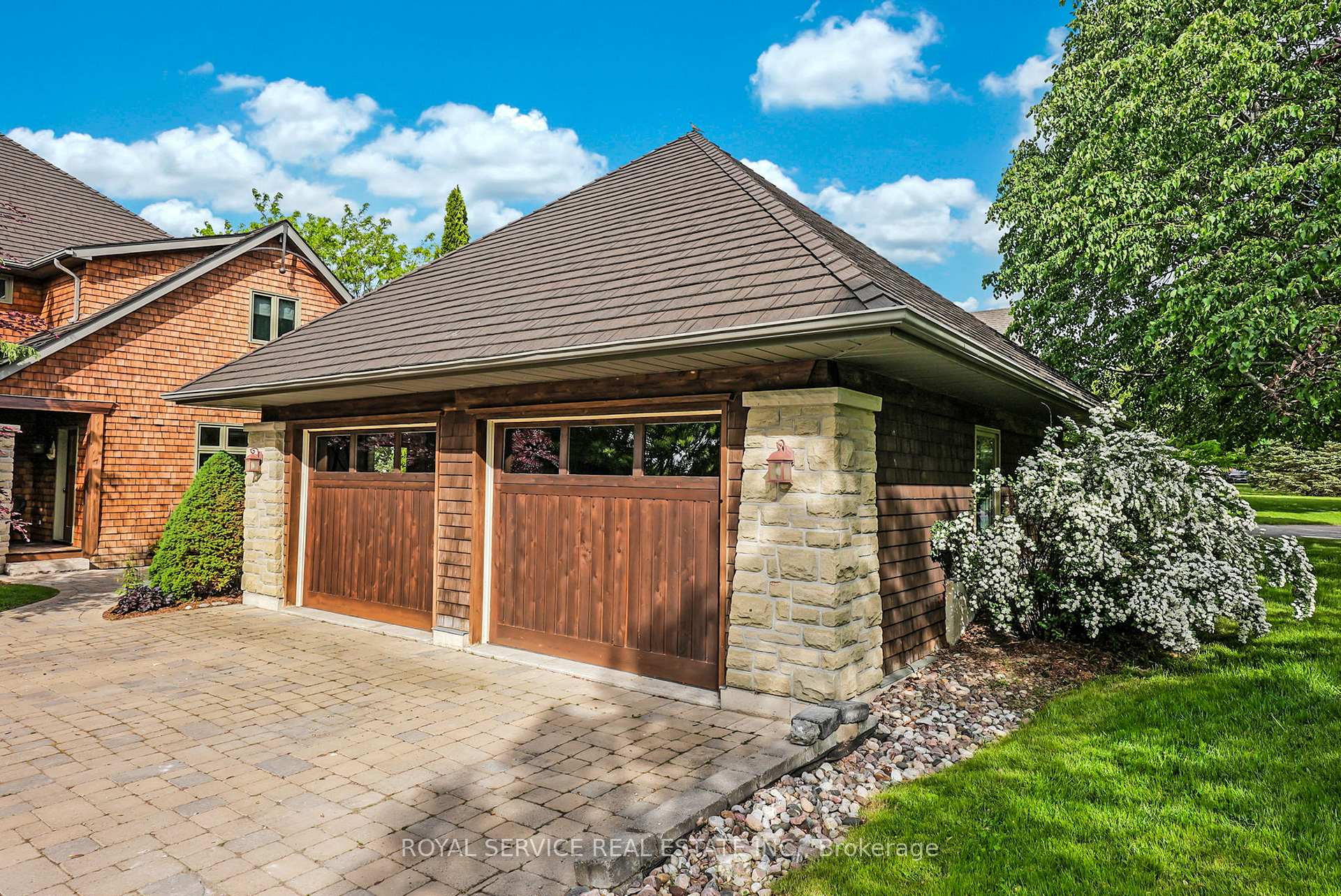 Photo 4 of 73 King Lane, Clarington, Rural Clarington — HOMEH
