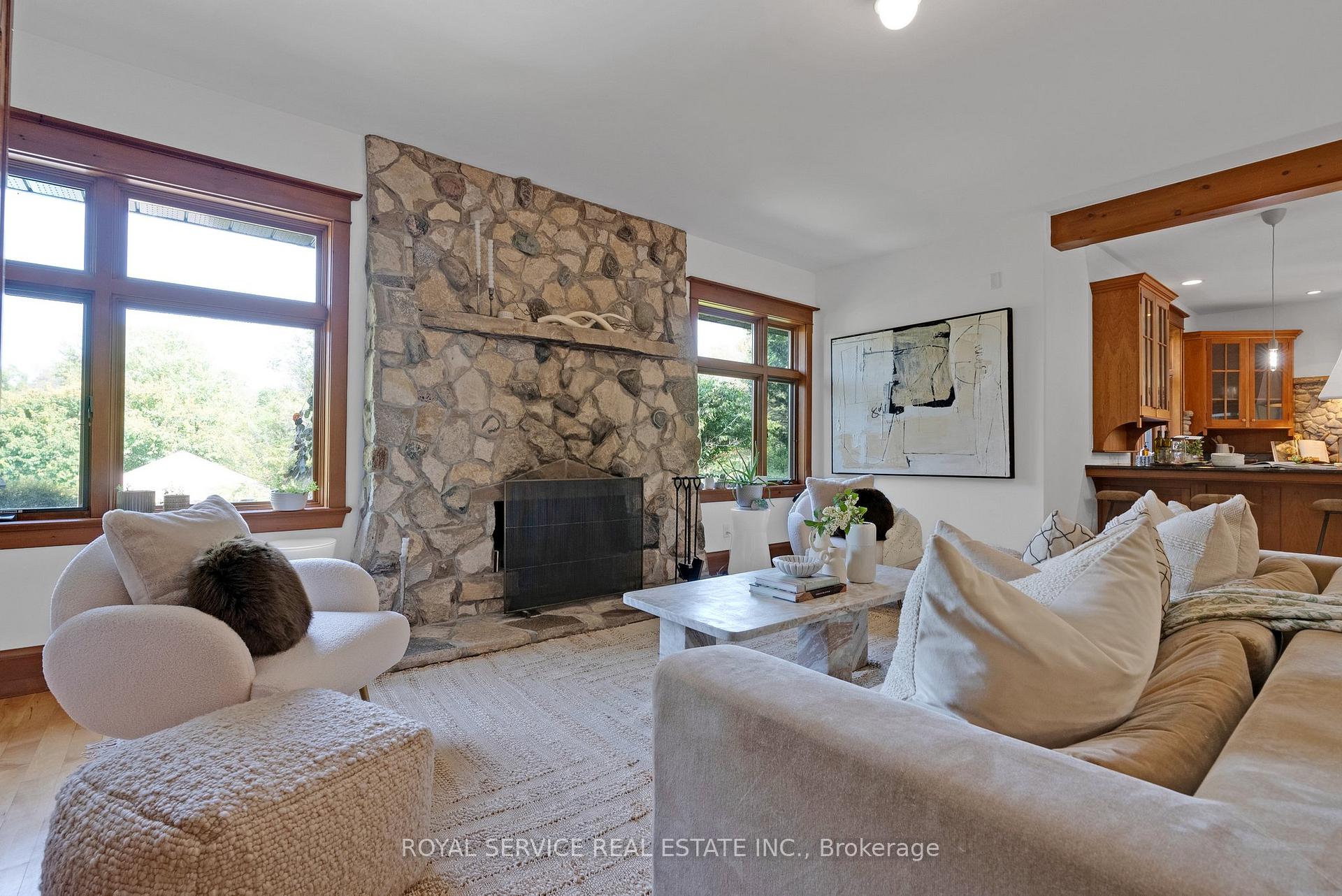 Photo 10 of 73 King Lane, Clarington, Rural Clarington — HOMEH