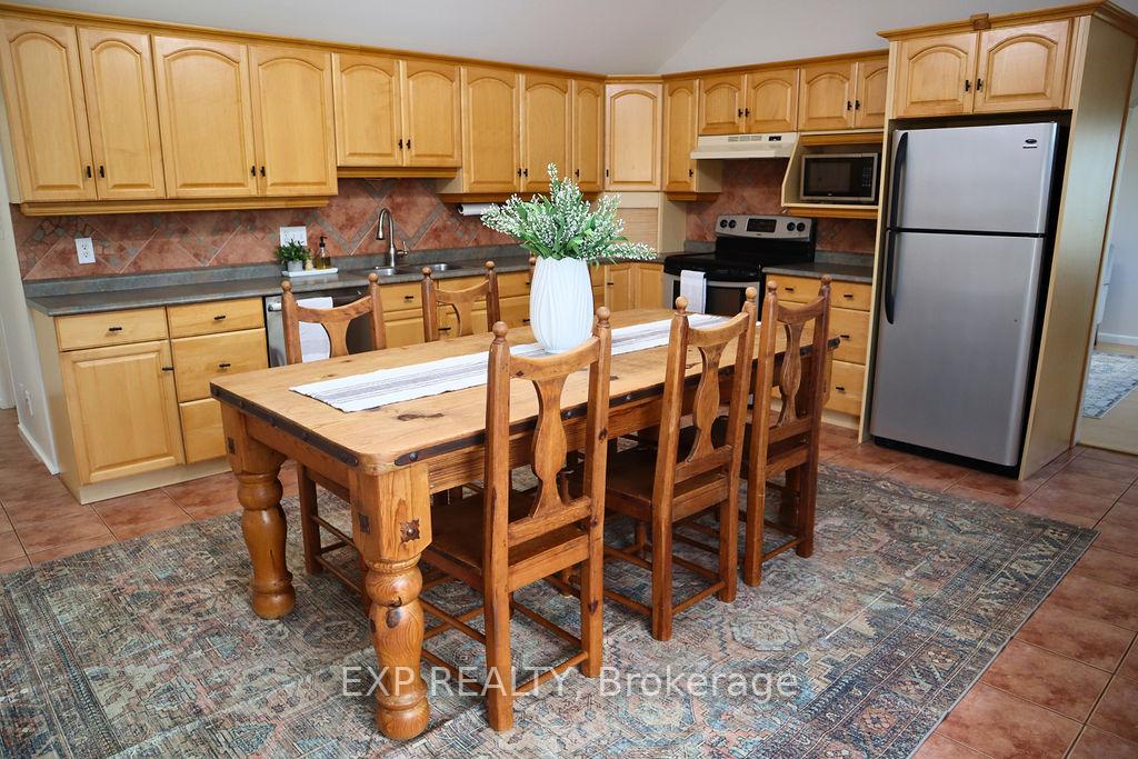 Photo 22 of 54221 Talbot Line, Bayham, Rural Bayham — HOMEH