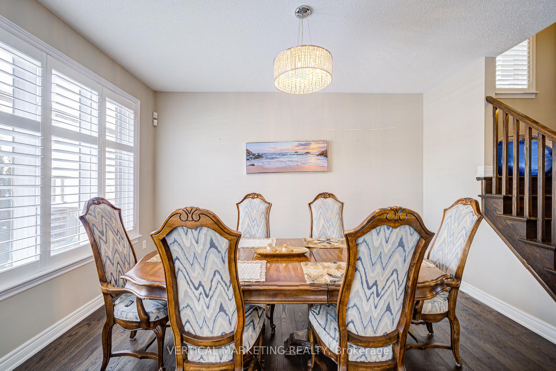 Photo 12 of 119 Hazelton Avenue W, Hamilton, Sheldon — HOMEH