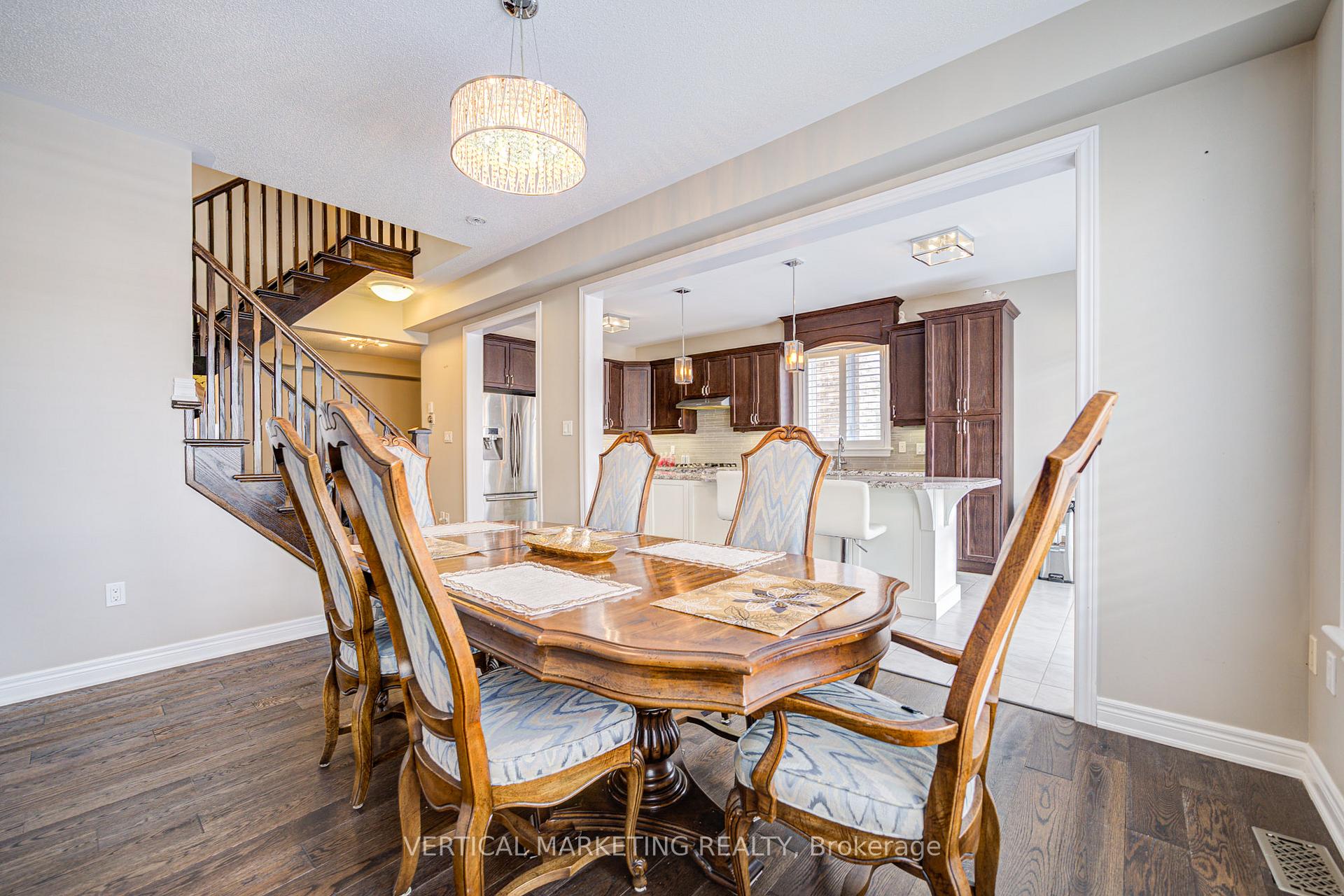 Photo 13 of 119 Hazelton Avenue W, Hamilton, Sheldon — HOMEH