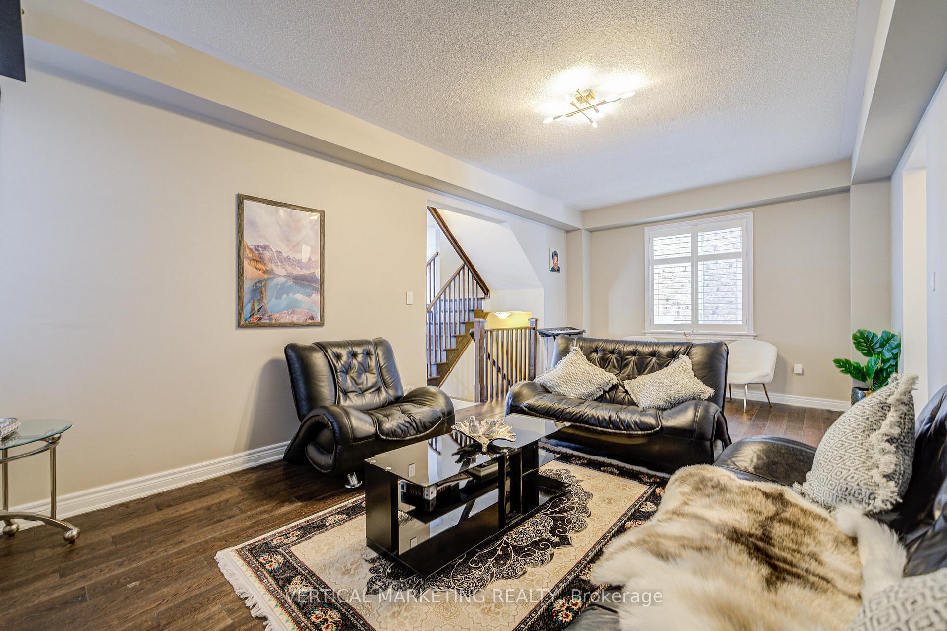 Photo 20 of 119 Hazelton Avenue W, Hamilton, Sheldon — HOMEH