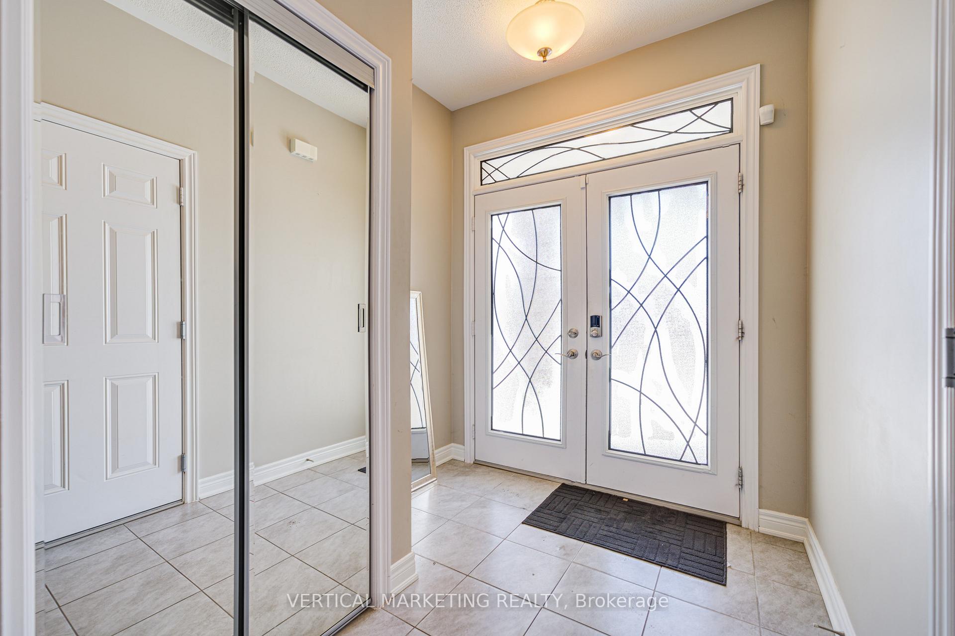 Photo 25 of 119 Hazelton Avenue W, Hamilton, Sheldon — HOMEH