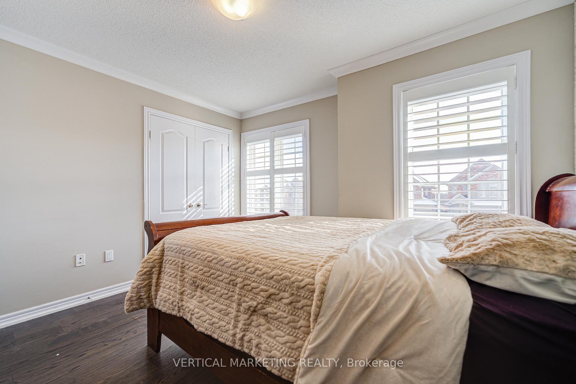 Photo 47 of 119 Hazelton Avenue W, Hamilton, Sheldon — HOMEH