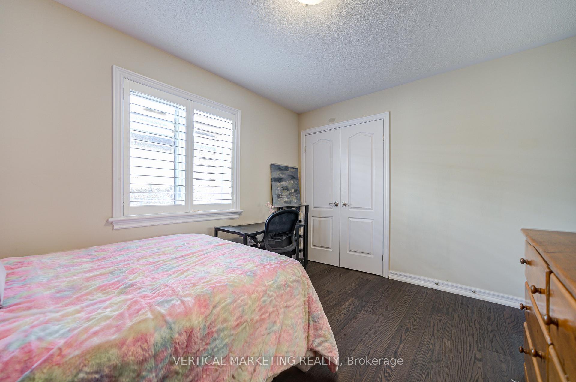 Photo 57 of 119 Hazelton Avenue W, Hamilton, Sheldon — HOMEH