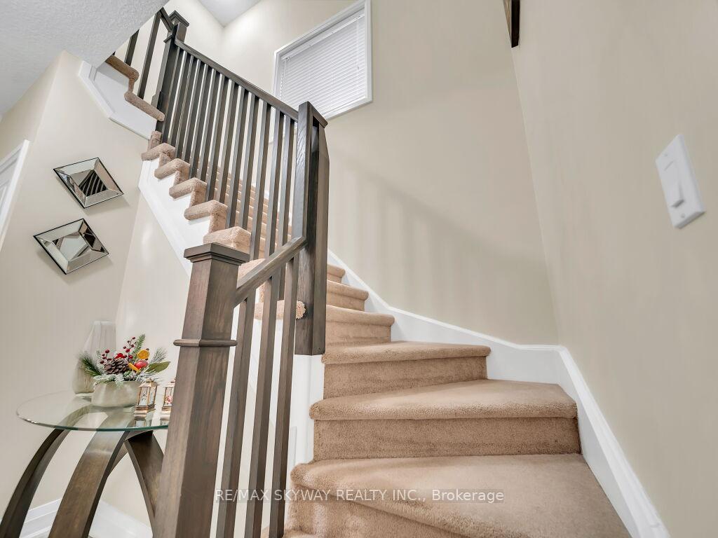 Photo 15 of 150 Law Drive, Guelph, Grange Road — HOMEH