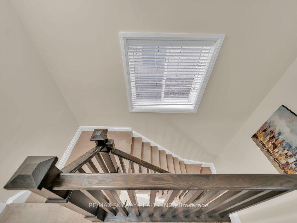 Photo 16 of 150 Law Drive, Guelph, Grange Road — HOMEH
