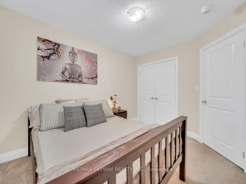 Photo 22 of 150 Law Drive, Guelph, Grange Road — HOMEH