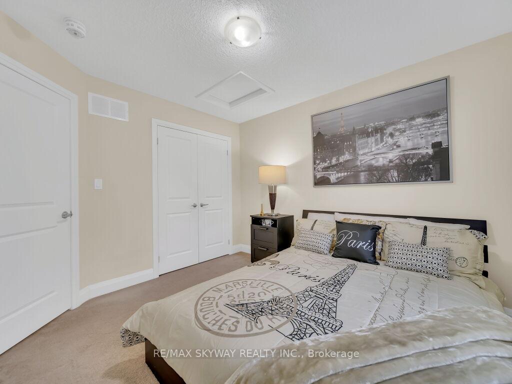 Photo 25 of 150 Law Drive, Guelph, Grange Road — HOMEH