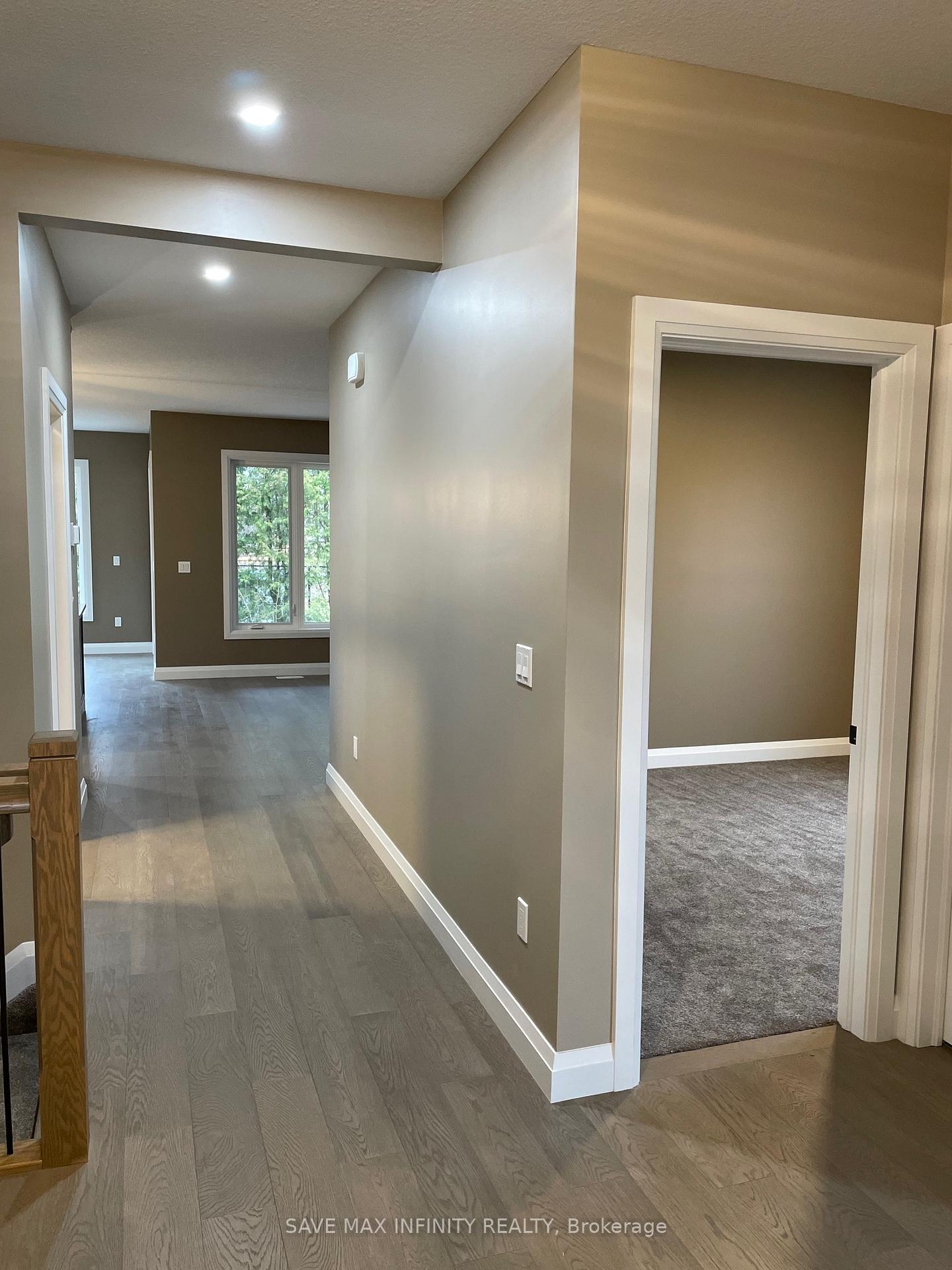 Photo 4 of Unit 20, 68 Cedar Street, Brant, Paris — HOMEH