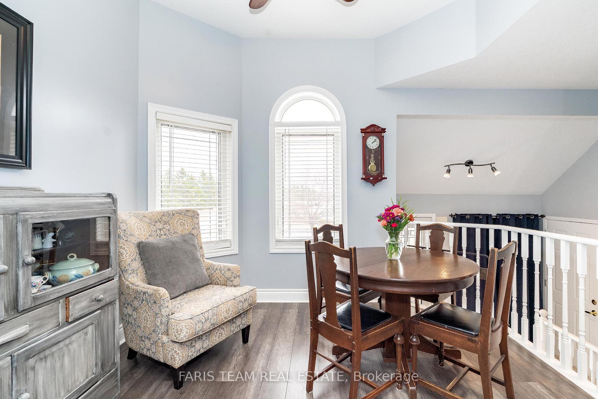 Photo 9 of 126 Hanmer Street E, Barrie, East Bayfield — HOMEH