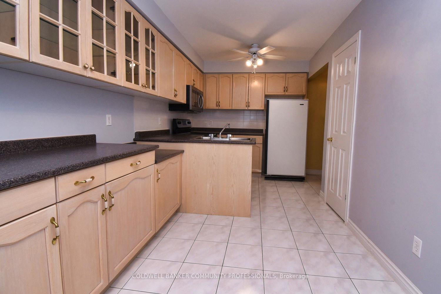 Photo 16 of 151 Dicenzo Drive, Hamilton, Ryckmans — HOMEH