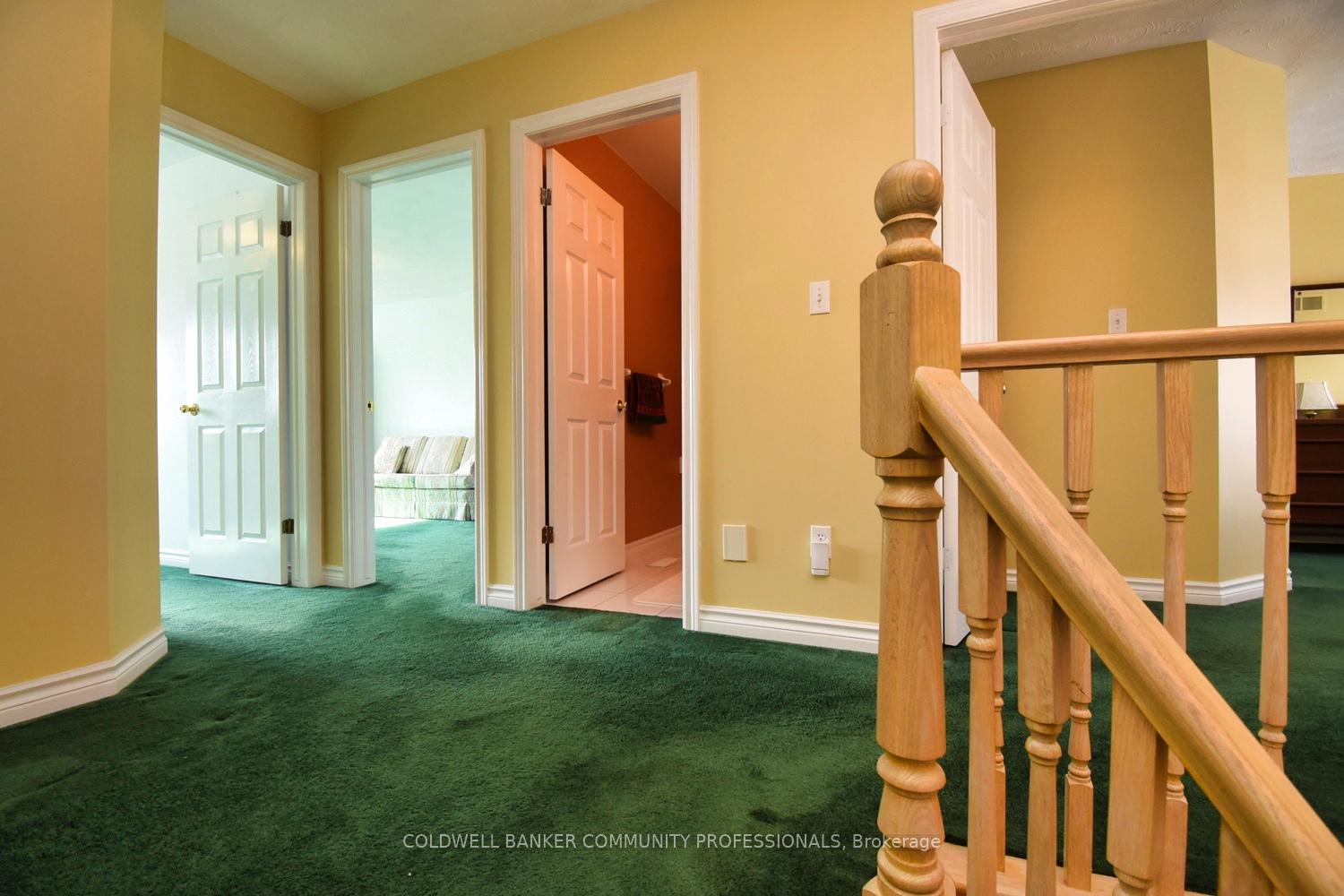 Photo 20 of 151 Dicenzo Drive, Hamilton, Ryckmans — HOMEH