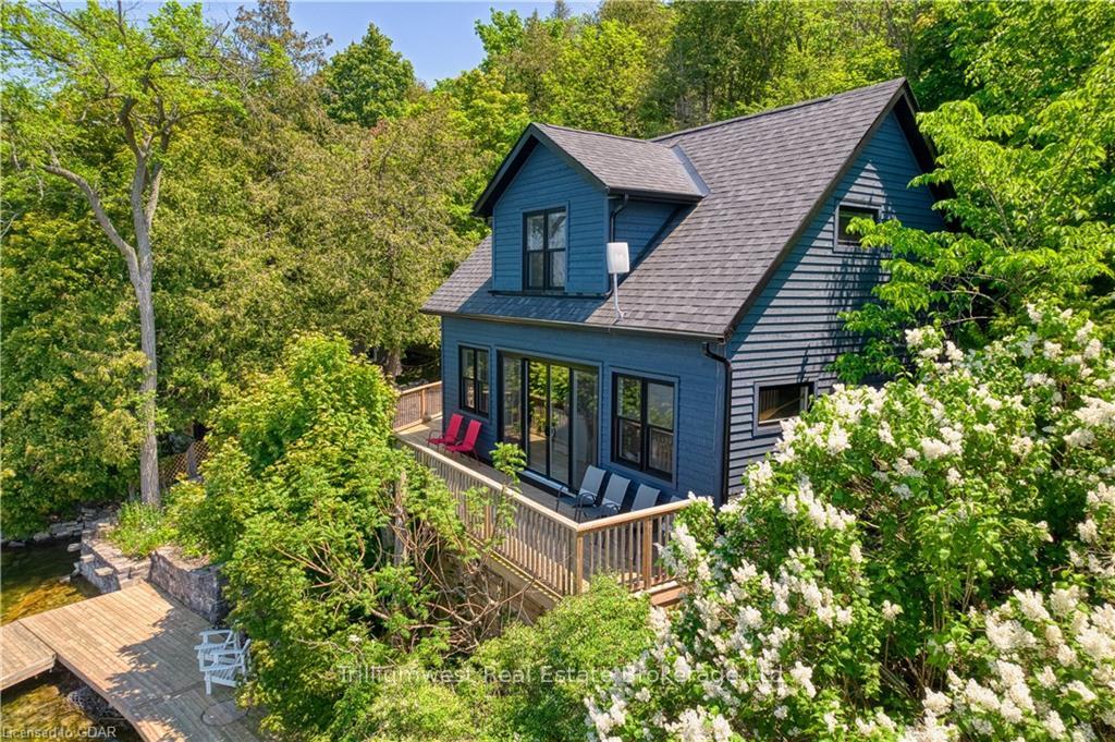 Photo 3 of 1040 Lark Lane, Frontenac, Frontenac South — HOMEH