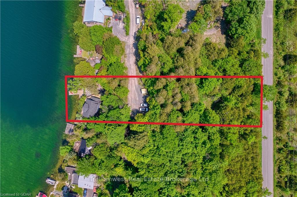 Photo 4 of 1040 Lark Lane, Frontenac, Frontenac South — HOMEH