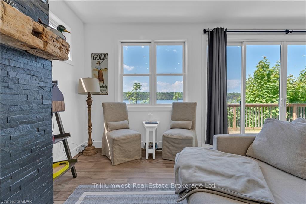 Photo 16 of 1040 Lark Lane, Frontenac, Frontenac South — HOMEH