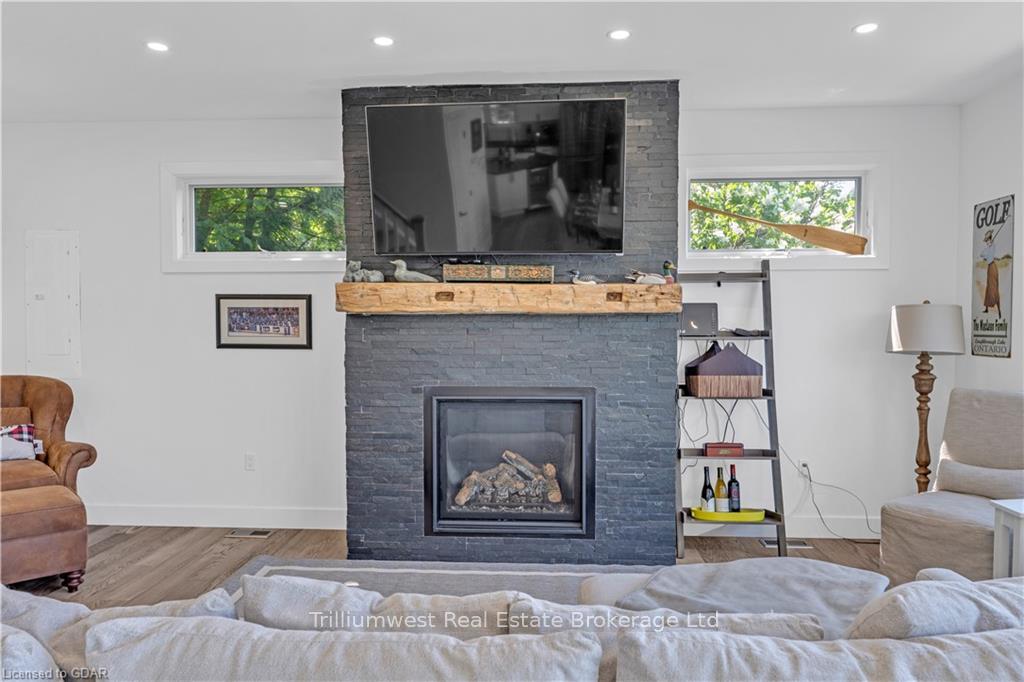 Photo 17 of 1040 Lark Lane, Frontenac, Frontenac South — HOMEH