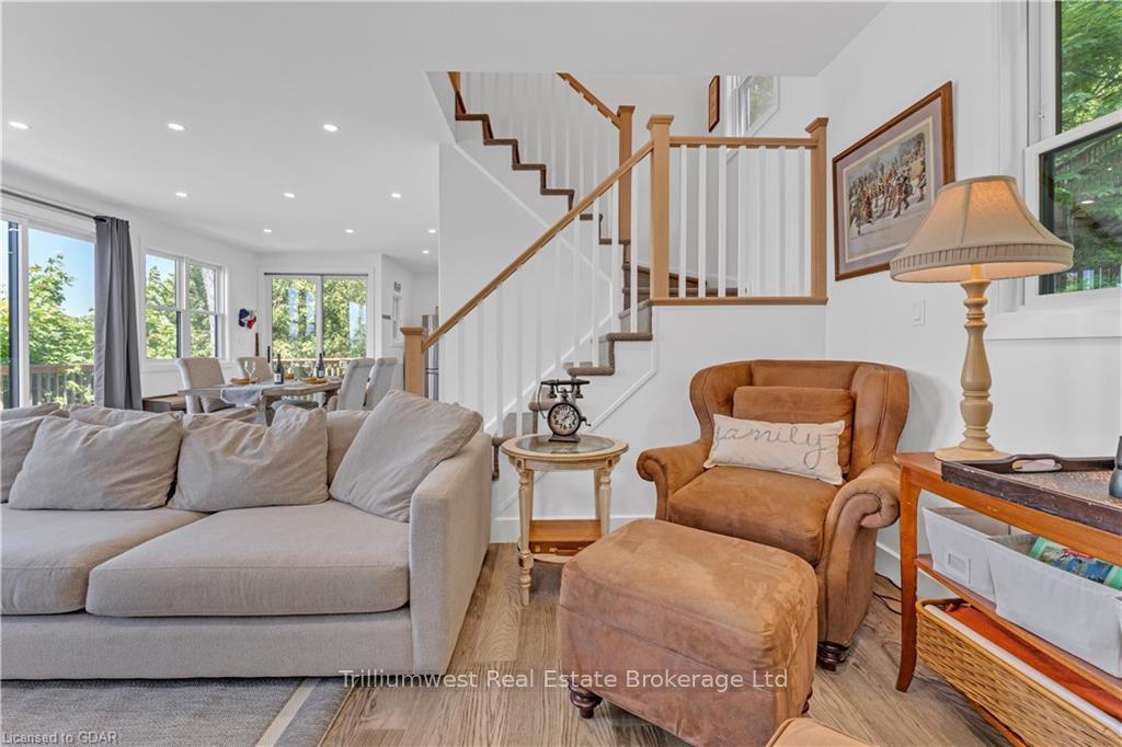 Photo 19 of 1040 Lark Lane, Frontenac, Frontenac South — HOMEH