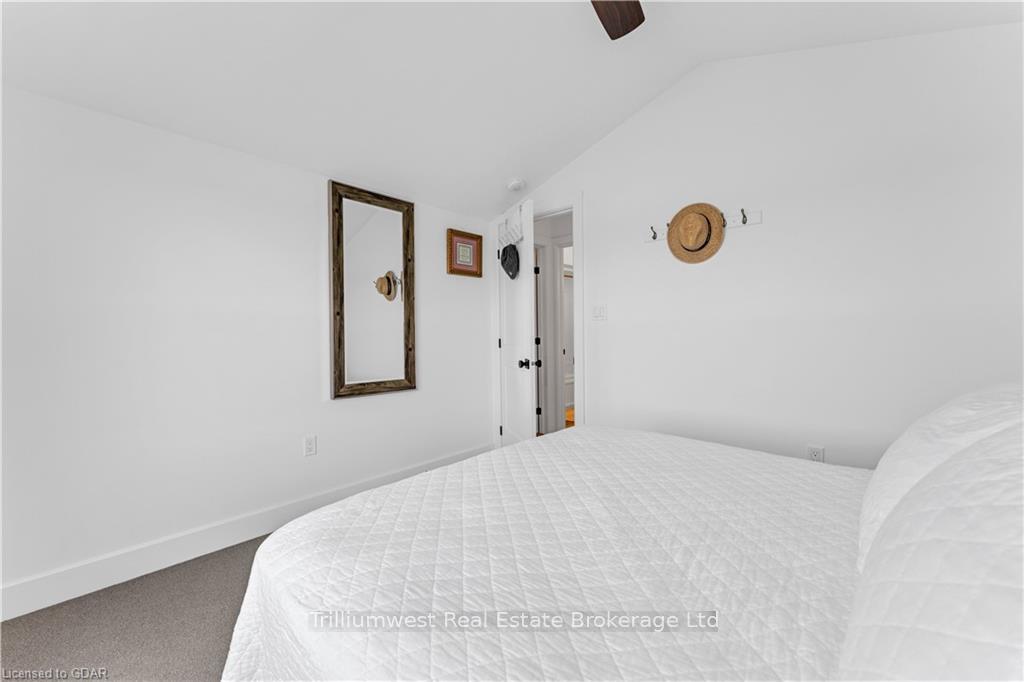 Photo 24 of 1040 Lark Lane, Frontenac, Frontenac South — HOMEH