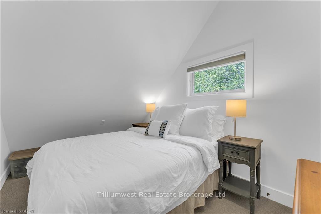 Photo 27 of 1040 Lark Lane, Frontenac, Frontenac South — HOMEH