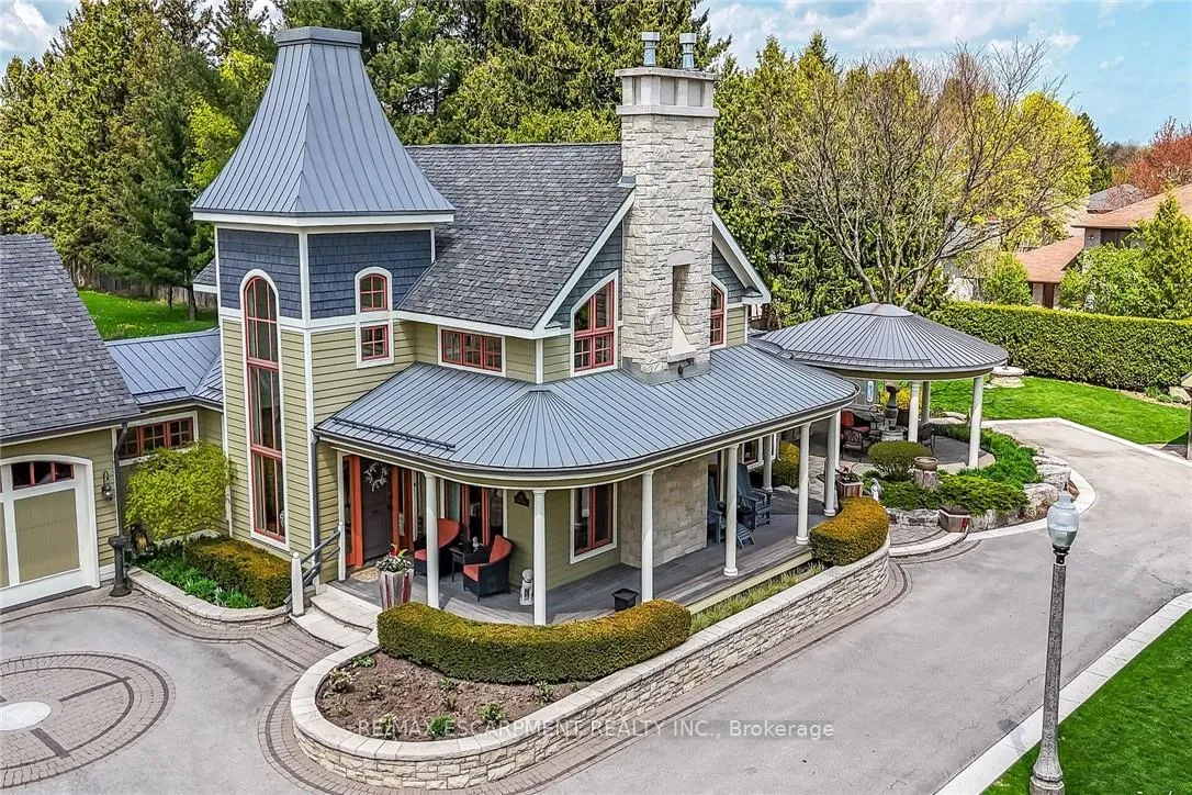 Photo 1 of 285 Hamilton Drive, Hamilton, Ancaster — HOMEH
