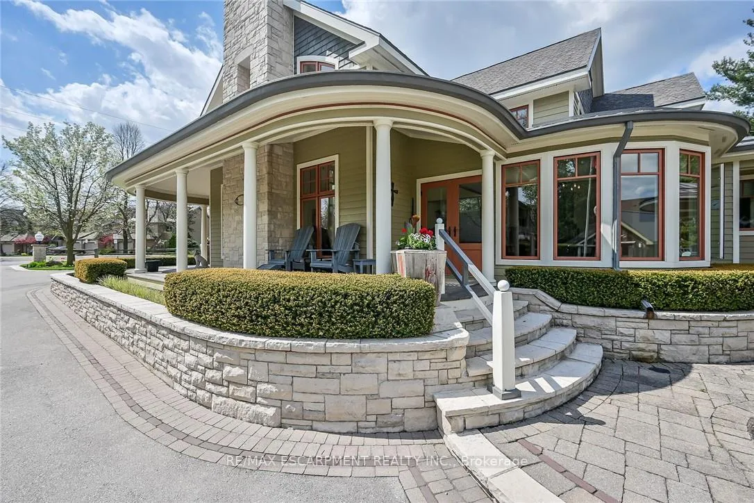Photo 42 of 285 Hamilton Drive, Hamilton, Ancaster — HOMEH