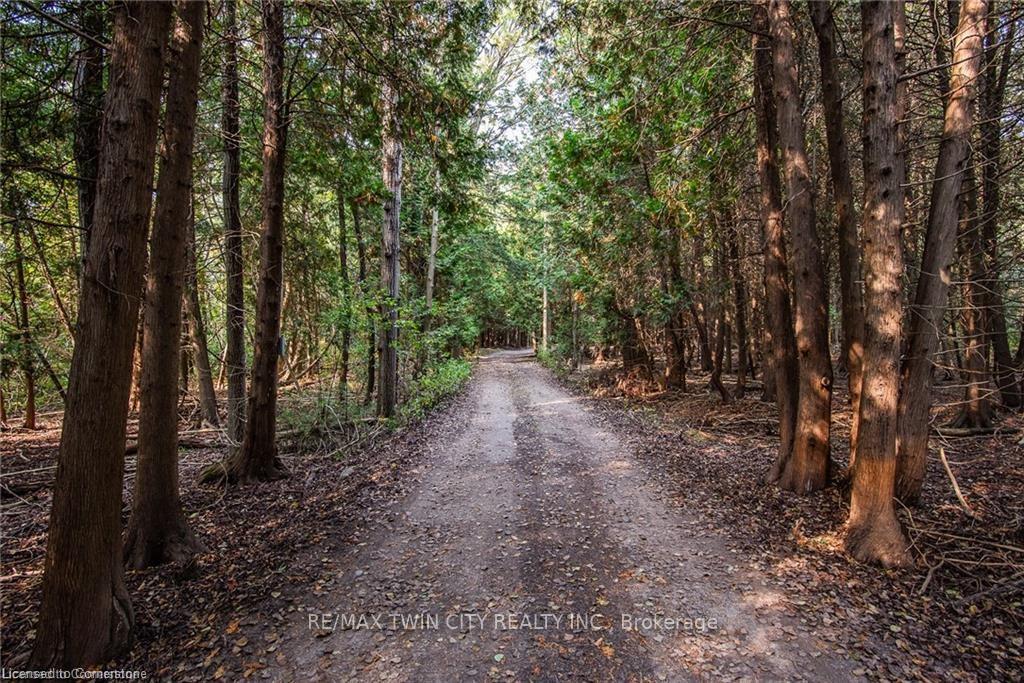 Photo 2 of 721 Stone Road E, Guelph, York/Watson Industrial Park — HOMEH