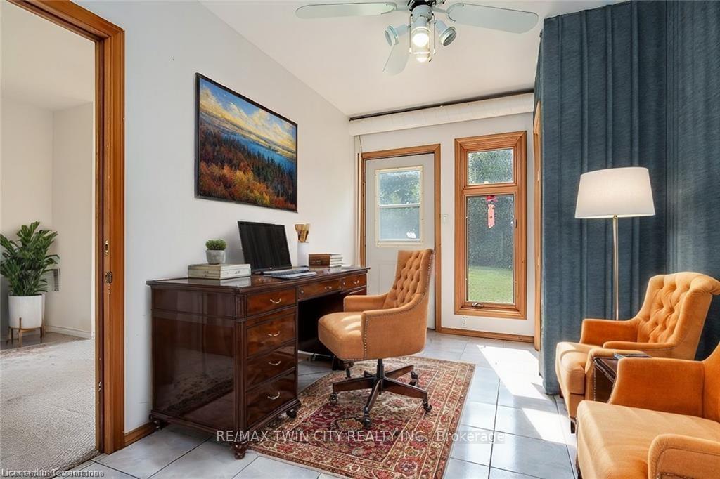 Photo 16 of 721 Stone Road E, Guelph, York/Watson Industrial Park — HOMEH