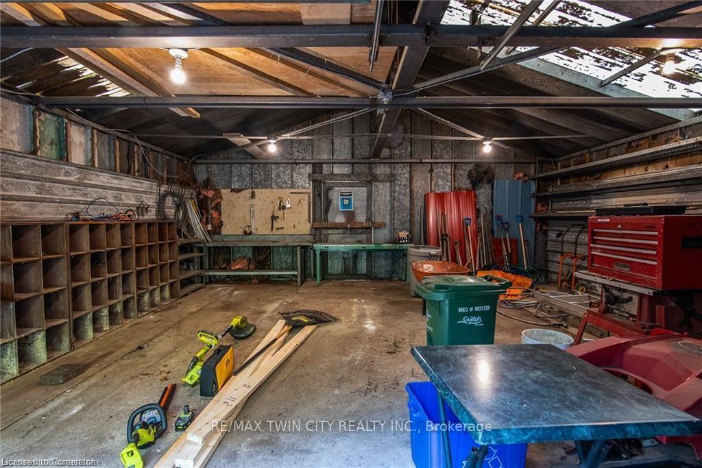 Photo 18 of 721 Stone Road E, Guelph, York/Watson Industrial Park — HOMEH