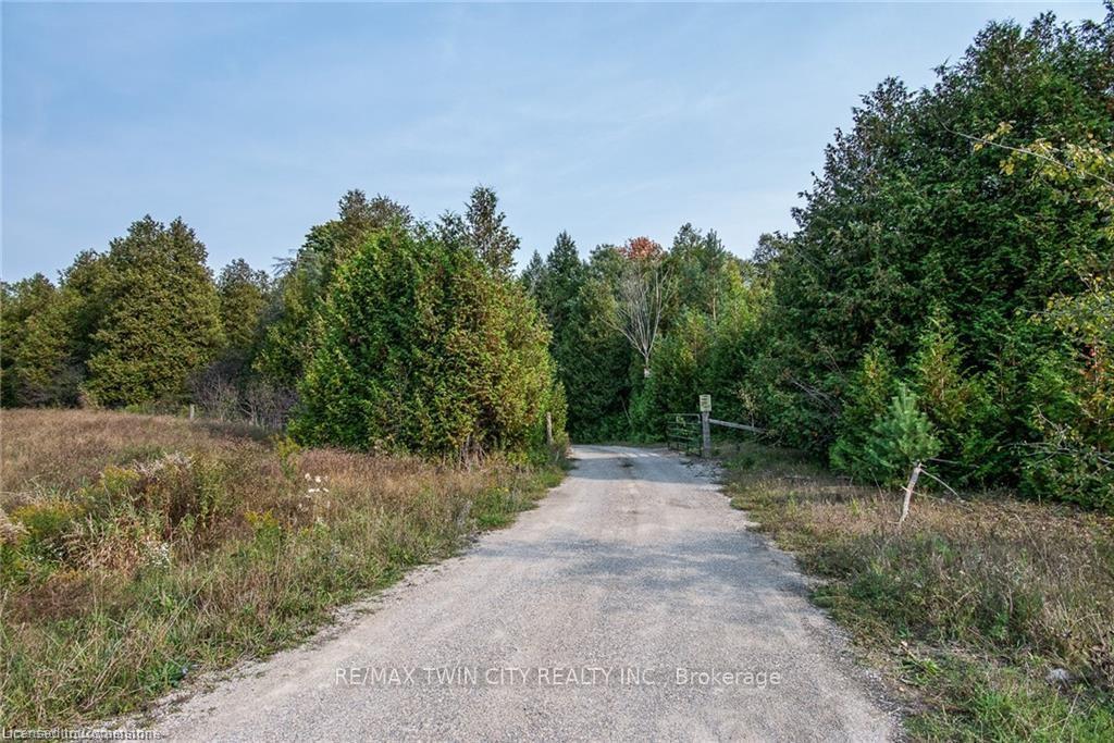 Photo 29 of 721 Stone Road E, Guelph, York/Watson Industrial Park — HOMEH