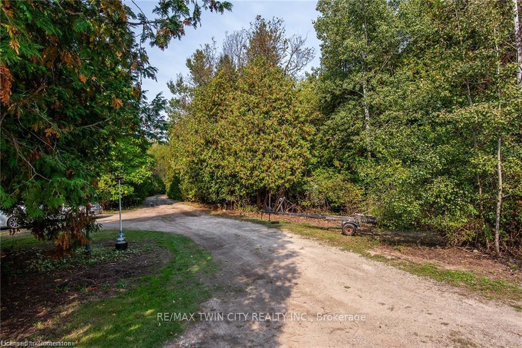 Photo 33 of 721 Stone Road E, Guelph, York/Watson Industrial Park — HOMEH