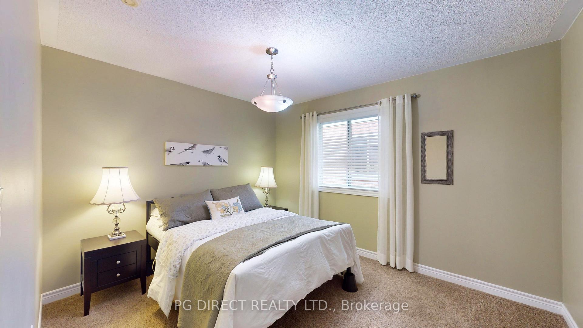 Photo 7 of 6 White Pine Way, Guelph, Village By The Arboretum — HOMEH