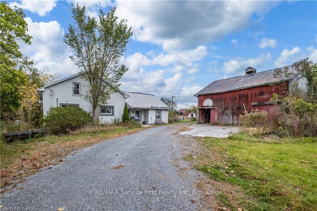 Photo 3 of 5190 Highway 38, Frontenac, Frontenac South — HOMEH