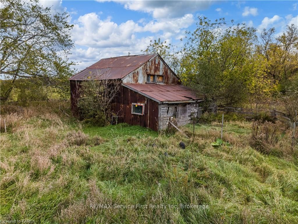 Photo 14 of 5190 Highway 38, Frontenac, Frontenac South — HOMEH
