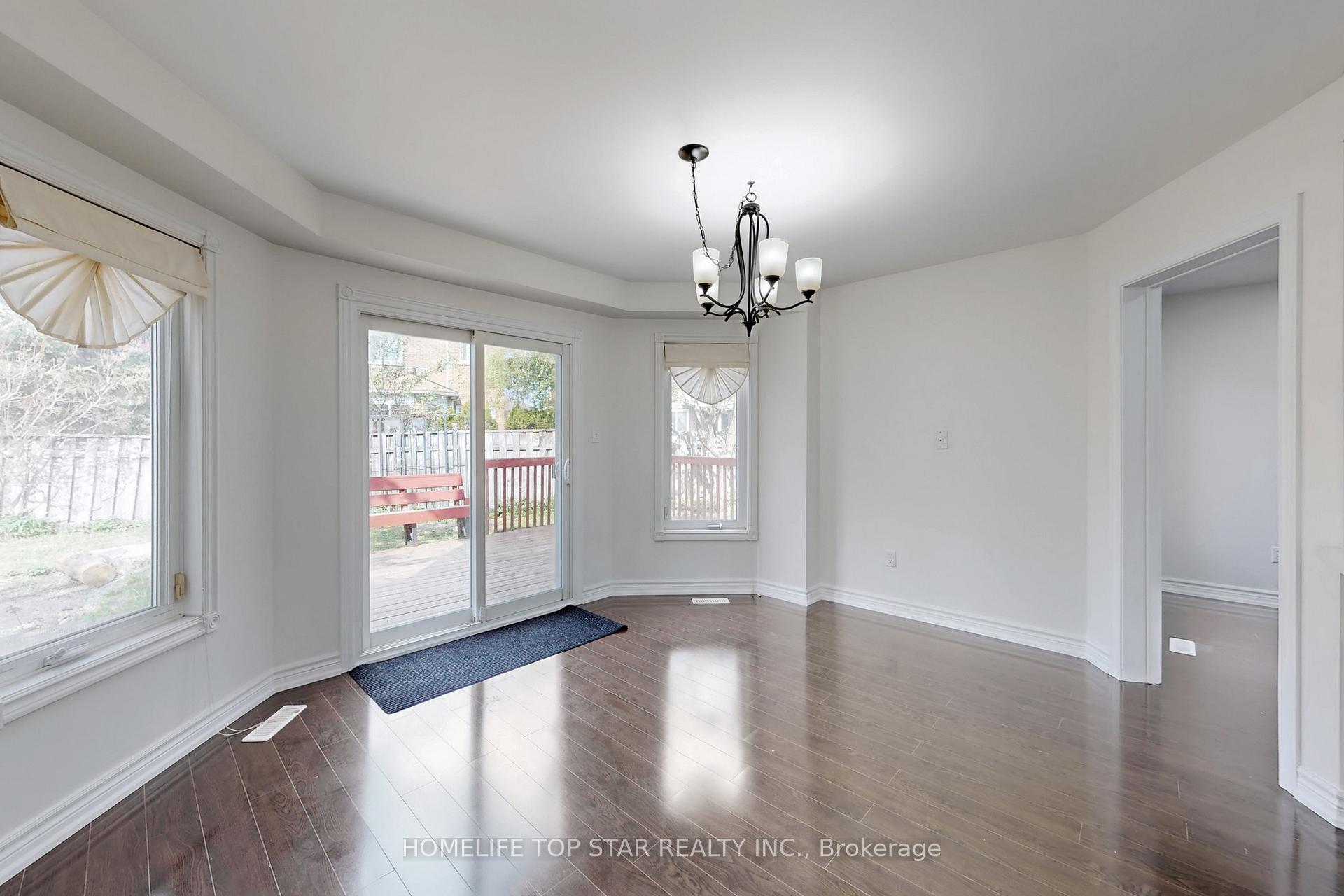 Photo 7 of 76 Burke Drive, Barrie, West Bayfield — HOMEH