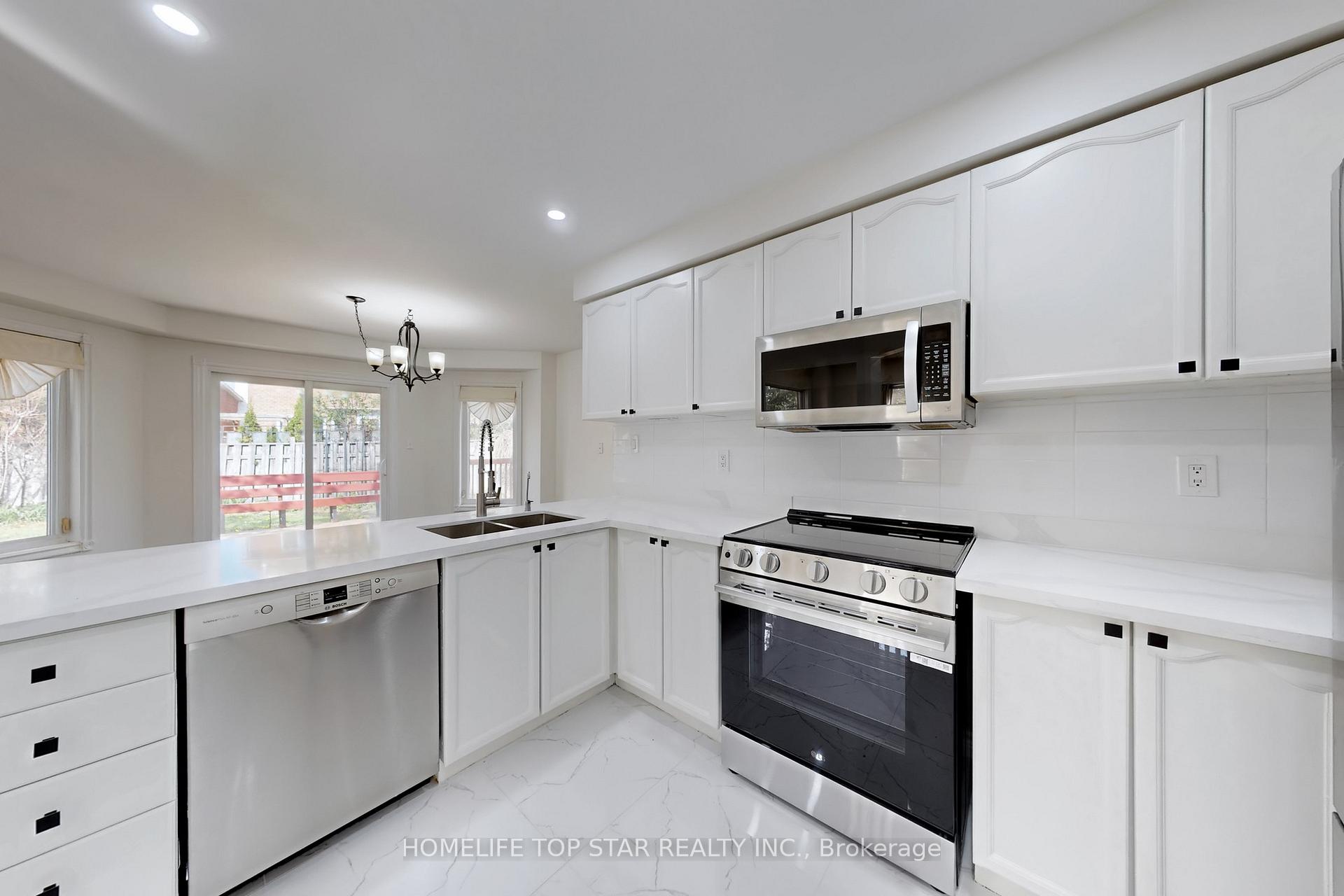 Photo 11 of 76 Burke Drive, Barrie, West Bayfield — HOMEH