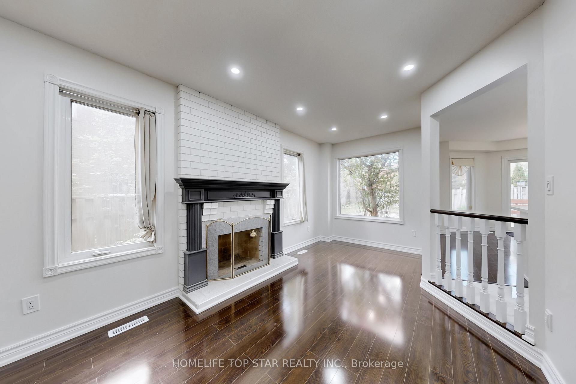 Photo 17 of 76 Burke Drive, Barrie, West Bayfield — HOMEH