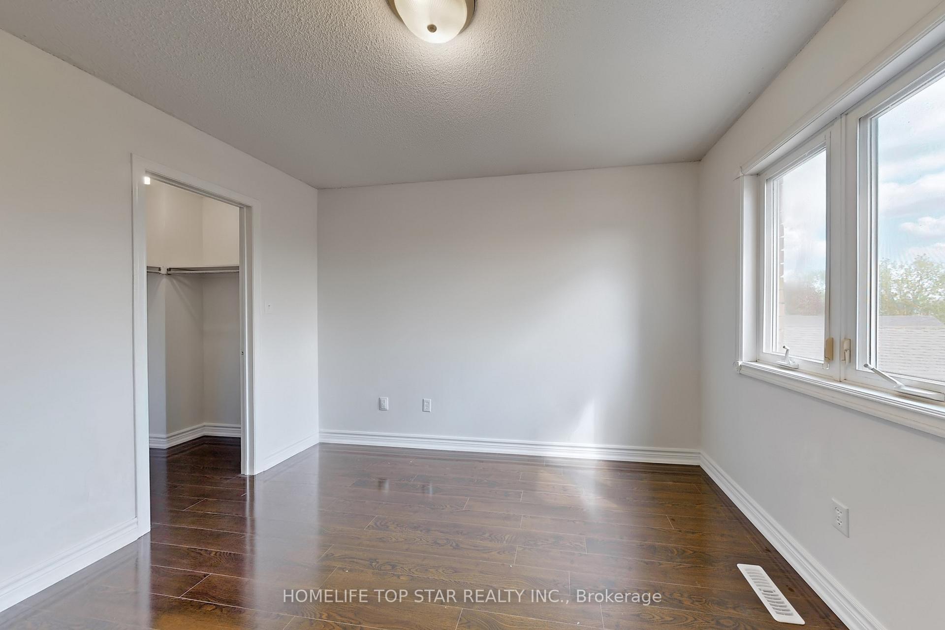 Photo 31 of 76 Burke Drive, Barrie, West Bayfield — HOMEH