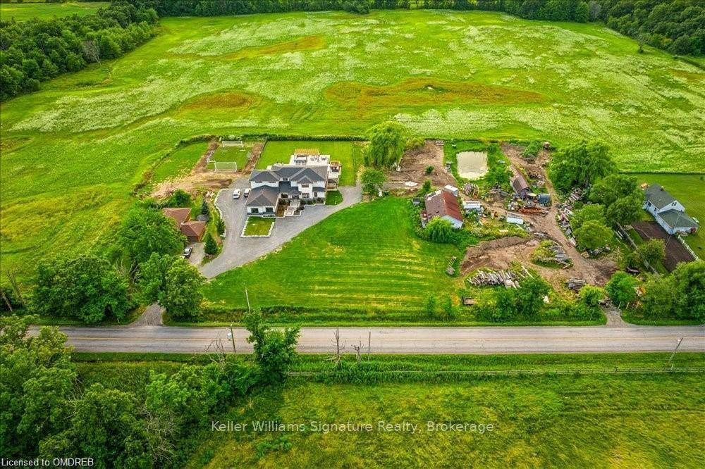 Photo 30 of 37 Eleventh Road E, Hamilton, Rural Stoney Creek — HOMEH