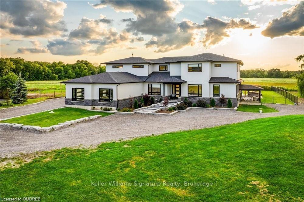 Photo 32 of 37 Eleventh Road E, Hamilton, Rural Stoney Creek — HOMEH
